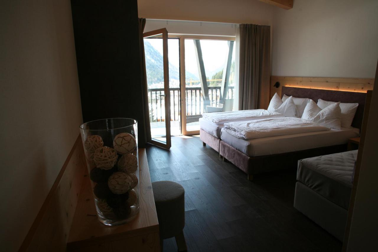 Alpen Hotel Vidi Мадонна-ді-Кампільйо Екстер'єр фото